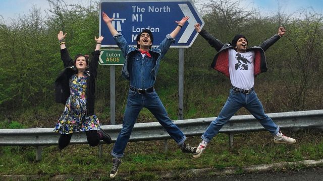 bild aus der news "Blinded By The Light": Dieser "Game Of Thrones"-Star ist aktuell im Kino kaum wiederzuerkennen