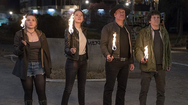 bild aus der news "Zombieland 2" neu im Kino: Lohnt sich die Zombie-Komödie mit Emma Stone, Woody Harrelson & Co.?