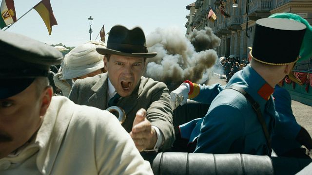 bild aus der news 40 (!) Minuten länger als im Kino: "The King's Man" soll im Heimkino richtig "dreckig" werden