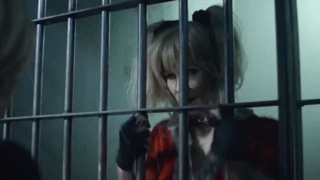 Konkurrenz für Harley Quinn und den Joker: Im Trailer zu "The Nights Before Christmas" dreht ein Pärchen völlig durch