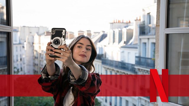 bild aus der news "Emily in Paris": Wo gibt es die coole Handyhülle aus der Netflix-Serie?