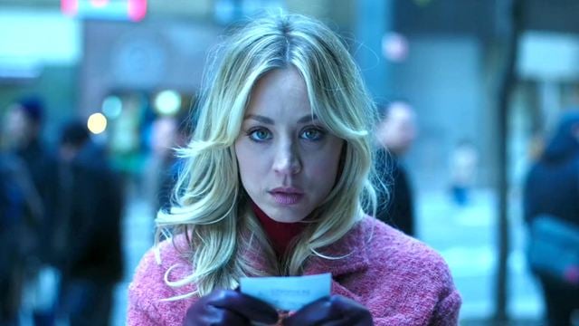 "Big Bang Theory"-Star Kaley Cuoco mal ganz anders: Trailer zur Thrillerserie "The Flight Attendant"