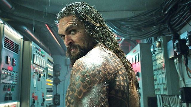 bild aus der news "Aquaman 2": Jason Momoa zeigt sein neues Kostüm im heißerwarteten DC-Sequel