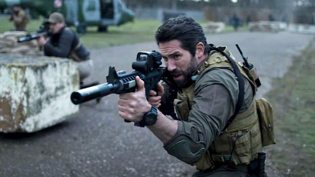 bild aus der news Schnitte nur im Trailer! Scott Adkins ballert sich in Echtzeit durch den Action-Kracher "One Shot"