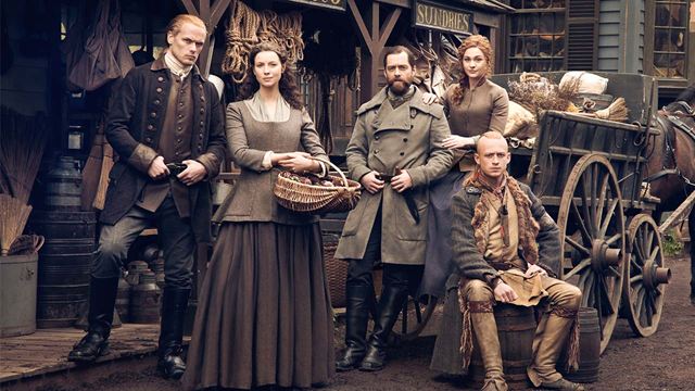 "Outlander"-Fans haben doppelt Grund zur Freude: Band 9 ist endlich erschienen & Starttermin für Staffel 6 steht fest
