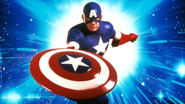 Wirklich der schlechteste Marvel-Film aller Zeiten? Nein, dieser "Captain America" mit Gummi-Öhrchen ist geil [Video]