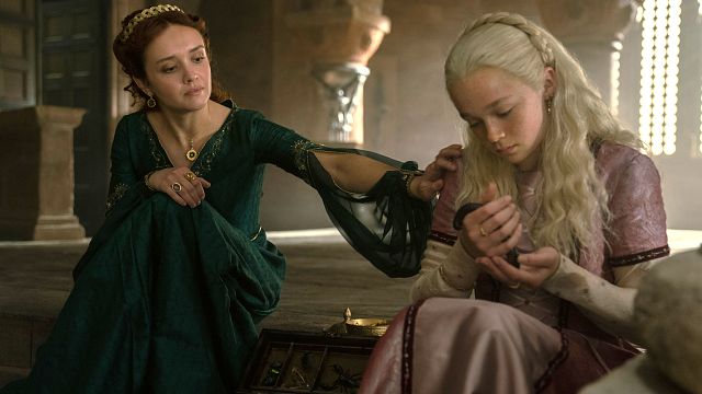 bild aus der news Bemerkt? In "House Of The Dragon" Folge 7 hat Helaena Targaryen schon wieder die Zukunft vorhergesagt