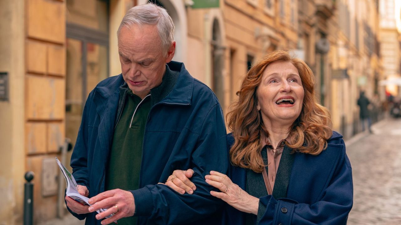 Kristoffer (Kristian Halken) braucht viel zu lange, bis er kapiert, dass er um seine Frau kämpfen muss.