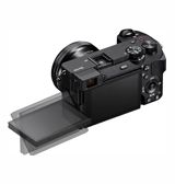 Sony Alpha 6700 - Kamera mit Objektiv
