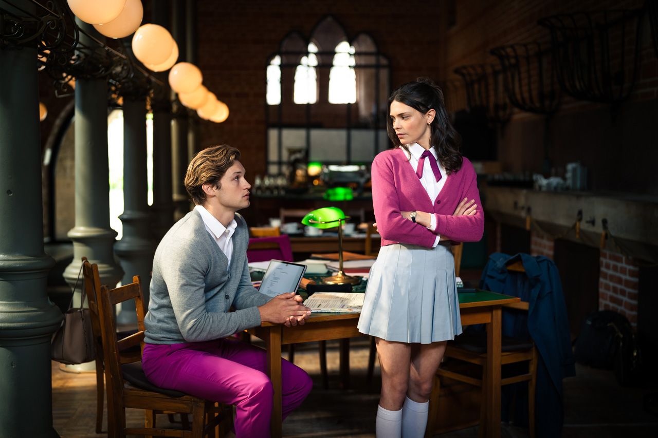 Dicke Luft zwischen James (Damian Hardung) und Ruby (Harriet Herbig-Matten)