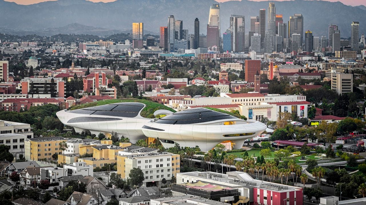 Erinnert an zwei gigantische Ufos: Das Lucas Museum Of Narrative Art in Los Angeles.