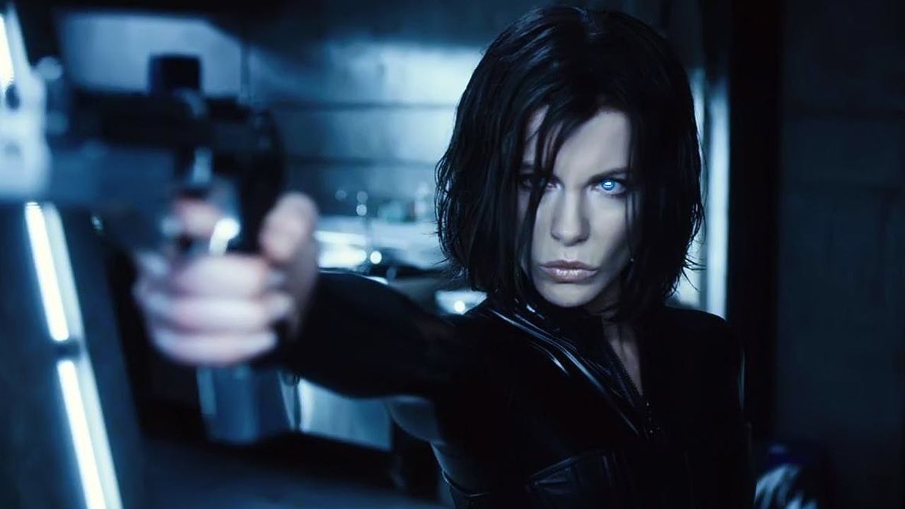 "Underworld"-Star teilt wieder aus – für einen der aktuell spannendsten Action-Macher