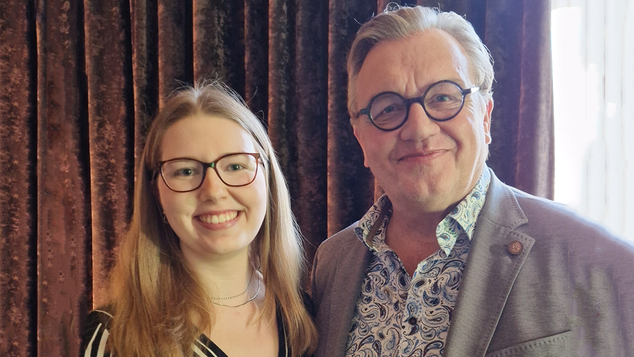 FILMSTARTS-Redakteurin Chantal Neumann hat Hape Kerkeling zu 