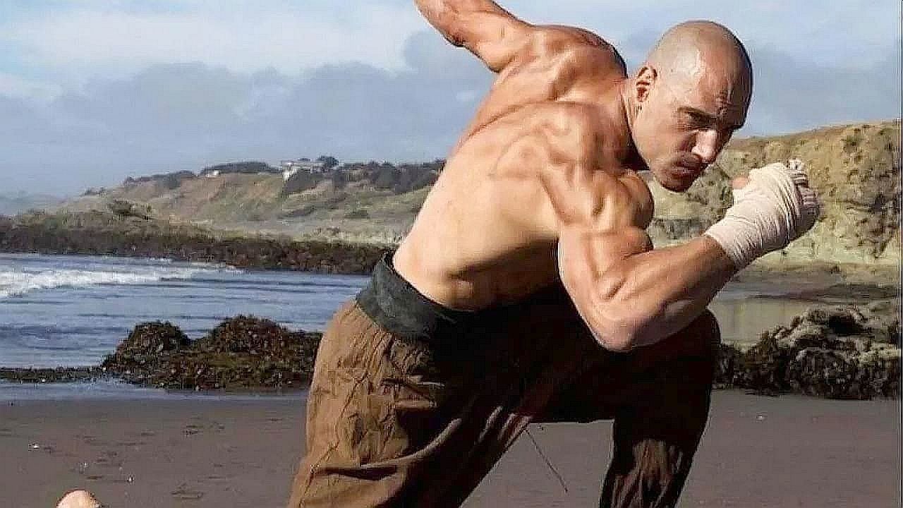 Marko Zaror wird eine Hauptrolle in einem Rodriguez-Film übernehmen.