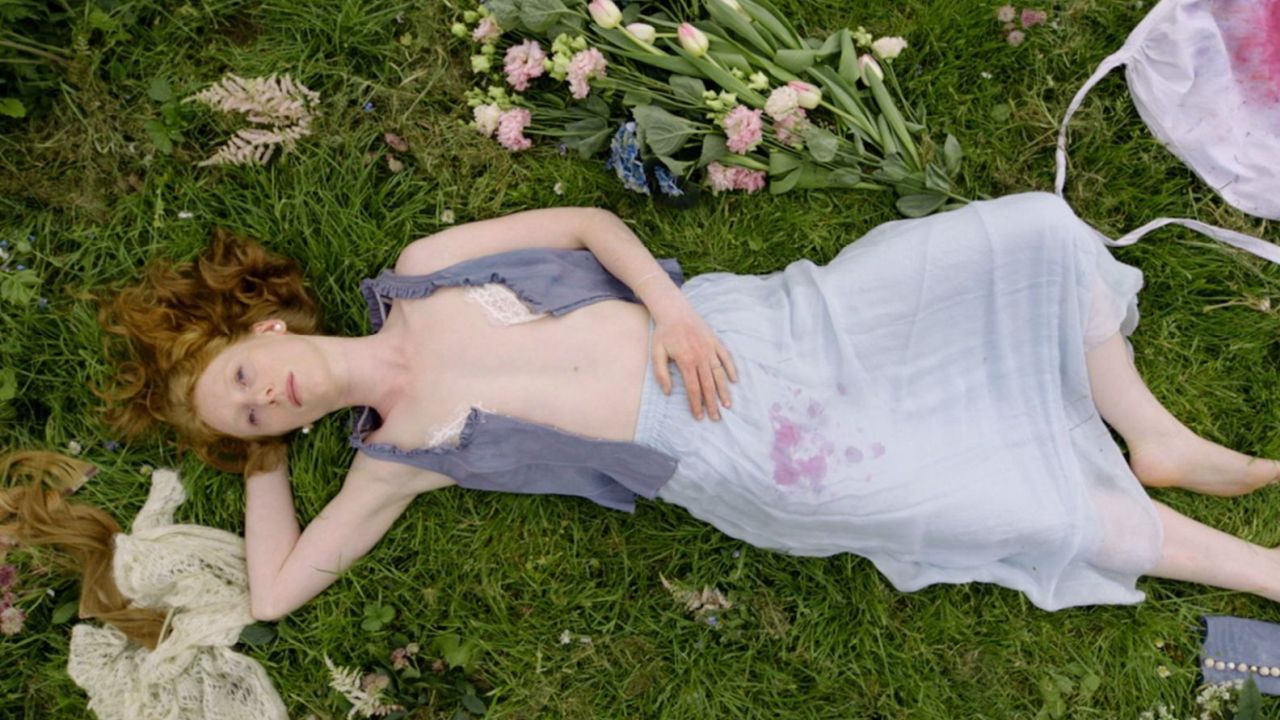 Ein nur auf den allerersten Blick verwunschen-träumerisches Bild…