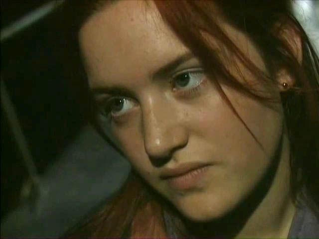 Kate Winslet als Teenager Reet in der Serie „Dark Season“.