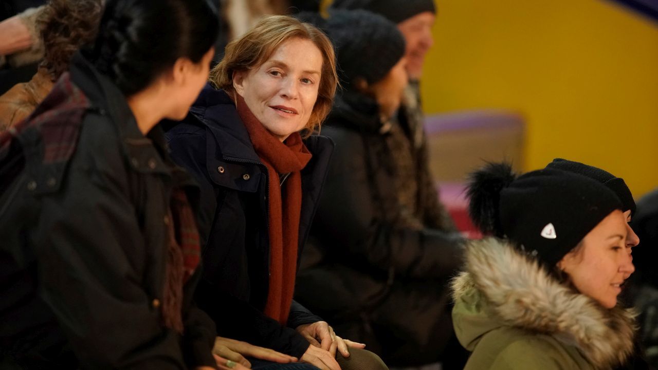 Isabelle Huppert arbeitet zum ersten Mal nach 45 (!) Jahren wieder mit André Téchiné zusammen!