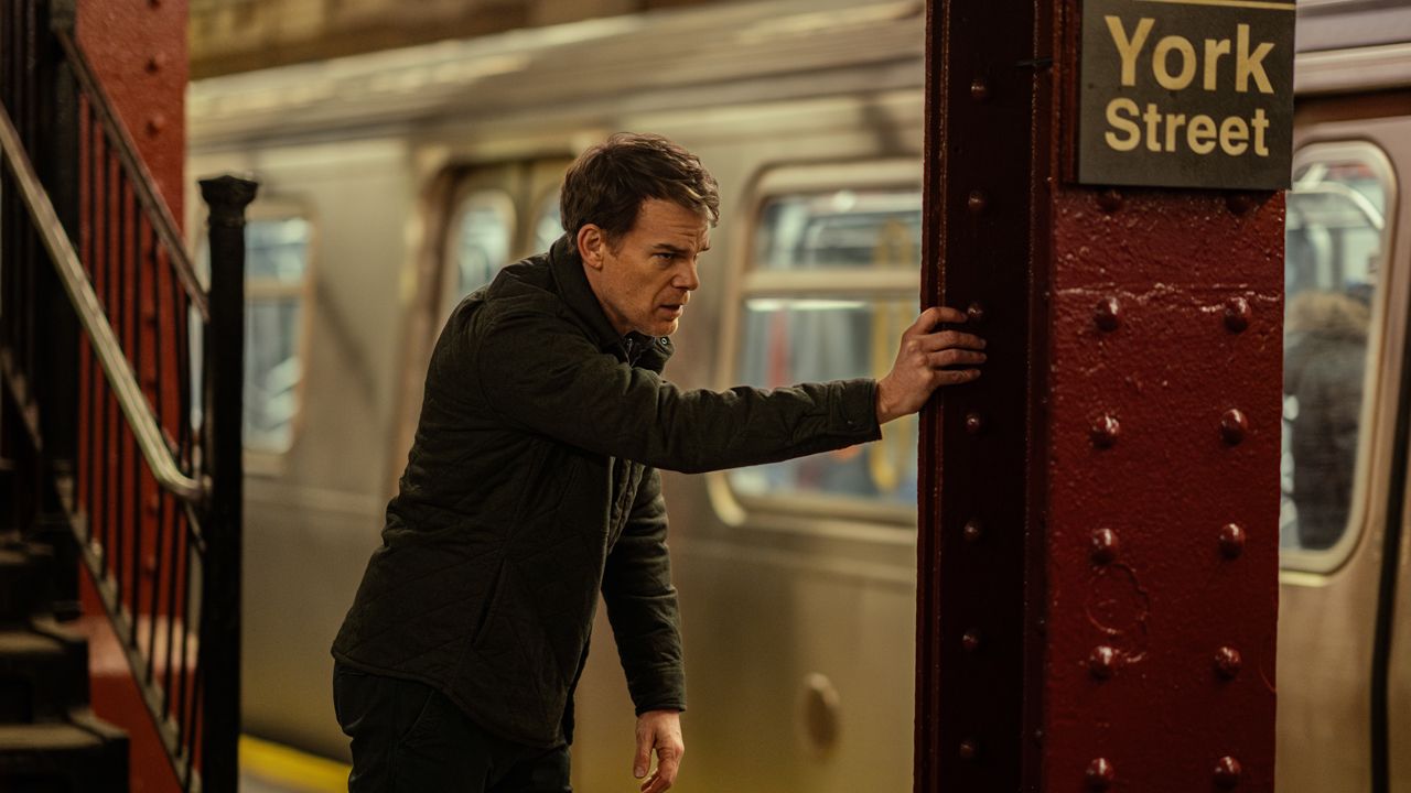 Kommt in New York ganz schön ins Schwitzen: Dexter Morgan (Michael C. Hall)