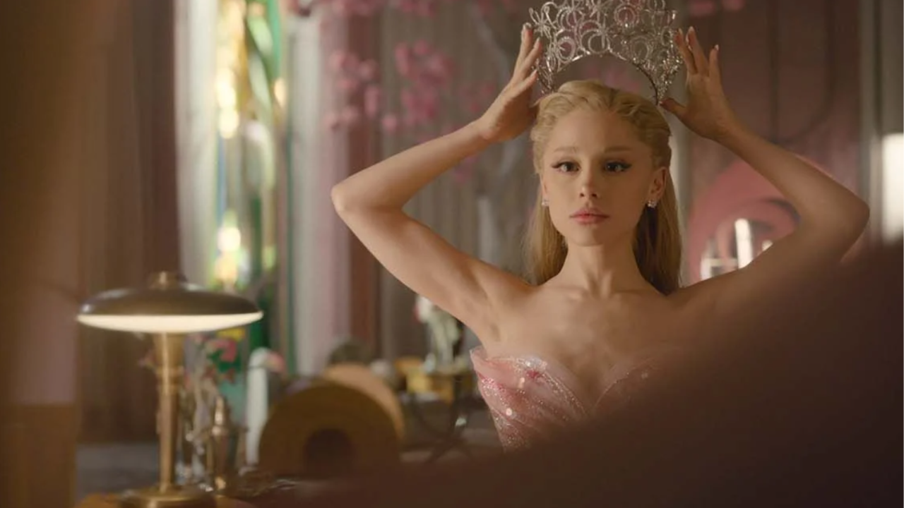 Die Fassade trügt: Glinda ist nicht immer „die Gute“.