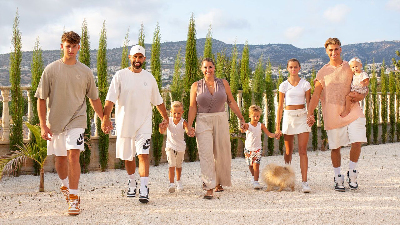 Wie aus dem Bilderbuch: Familie Weiß weiß, wie man sich in Szene setzt. 