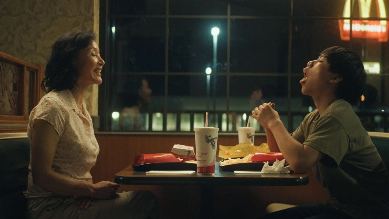 Dìdi und seine Mutter (Joan Chen) teilen die emotionalsten und berührendsten Szenen miteinander.