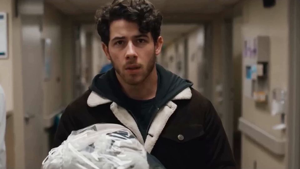 The Good Half Trailer - The Good Half Trailer OV - FILMSTARTS.de