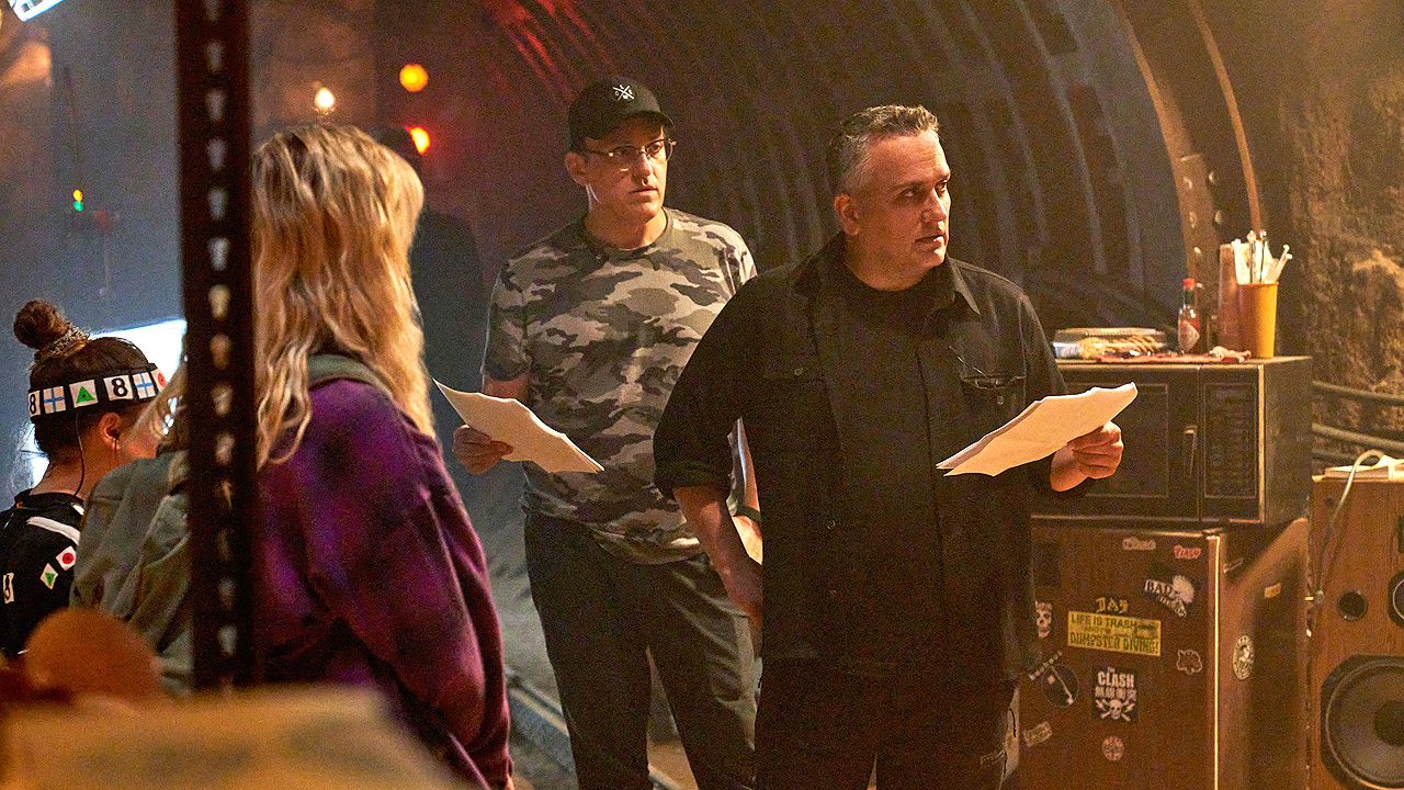 Die Russo-Brüder am Set von „The Electric State“