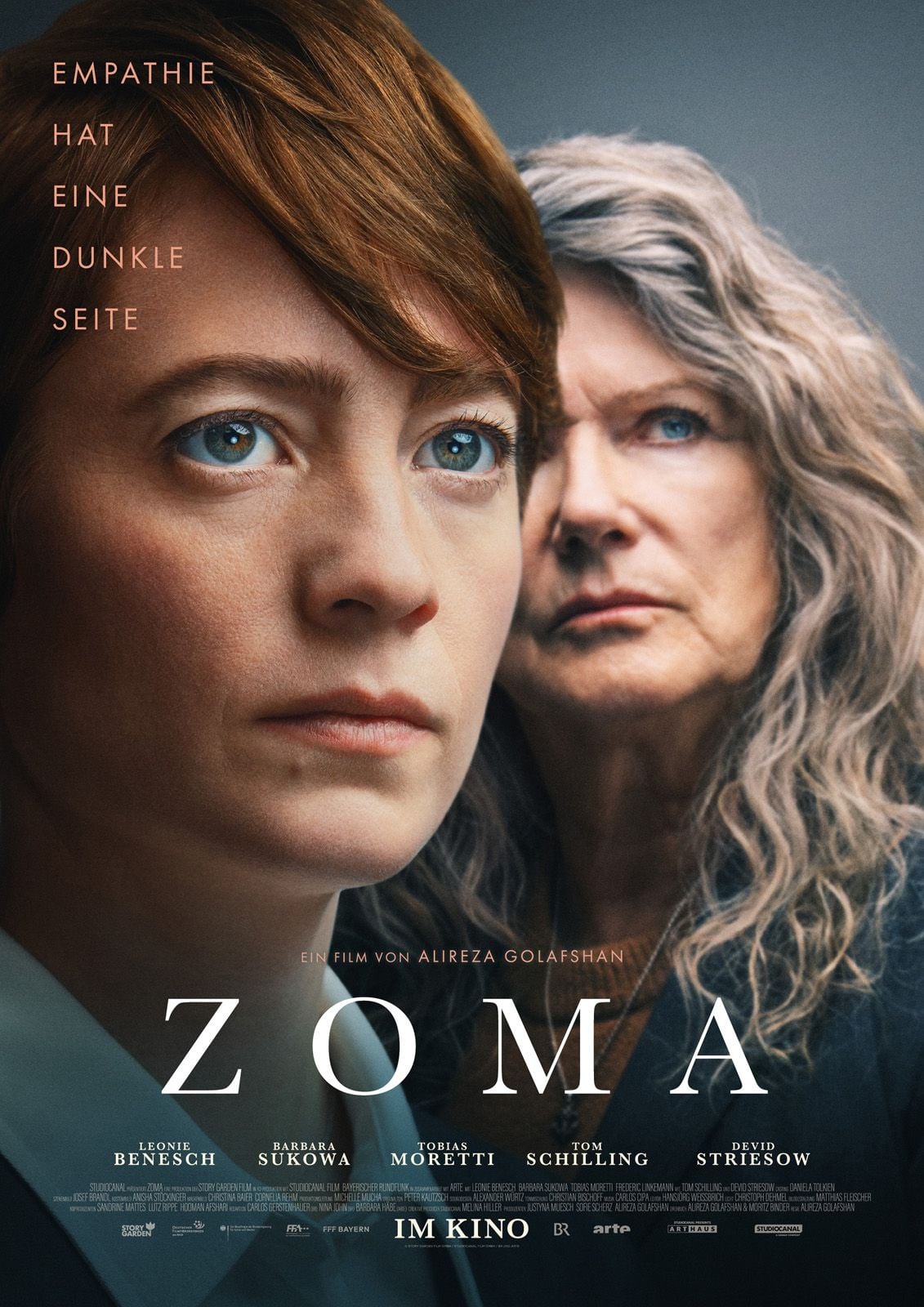 Leonie Benesch und Barbara Sukowa auf dem Poster zu 
