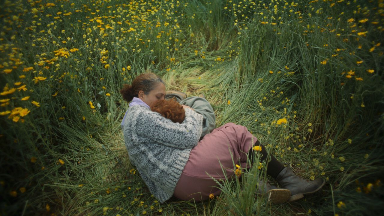 Aïcha (Salha Nasraoui) würde wirklich alles für ihre Söhne tun. 