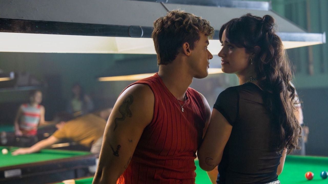 Noah (Asha Banks) und Nick stehen zwar aufeinander – sind aber trotzdem ständig nur am Streiten.