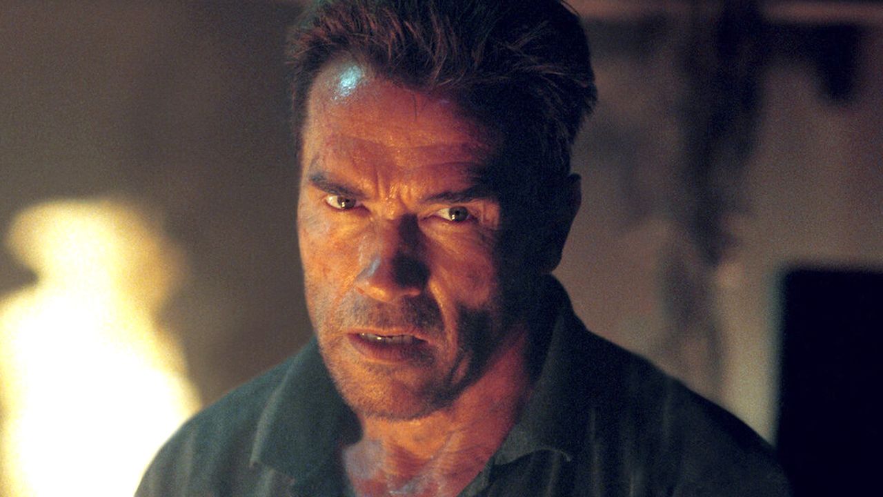 Heute im TV: Arnold Schwarzenegger jagt Terroristen im Dschungel – vom Macher eines der besten Thriller der 90er-Jahre