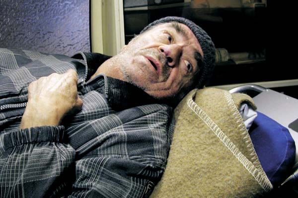 Foto zum Film Der Tod des Herrn Lazarescu Bild 13 auf 17 FILMSTARTS.de