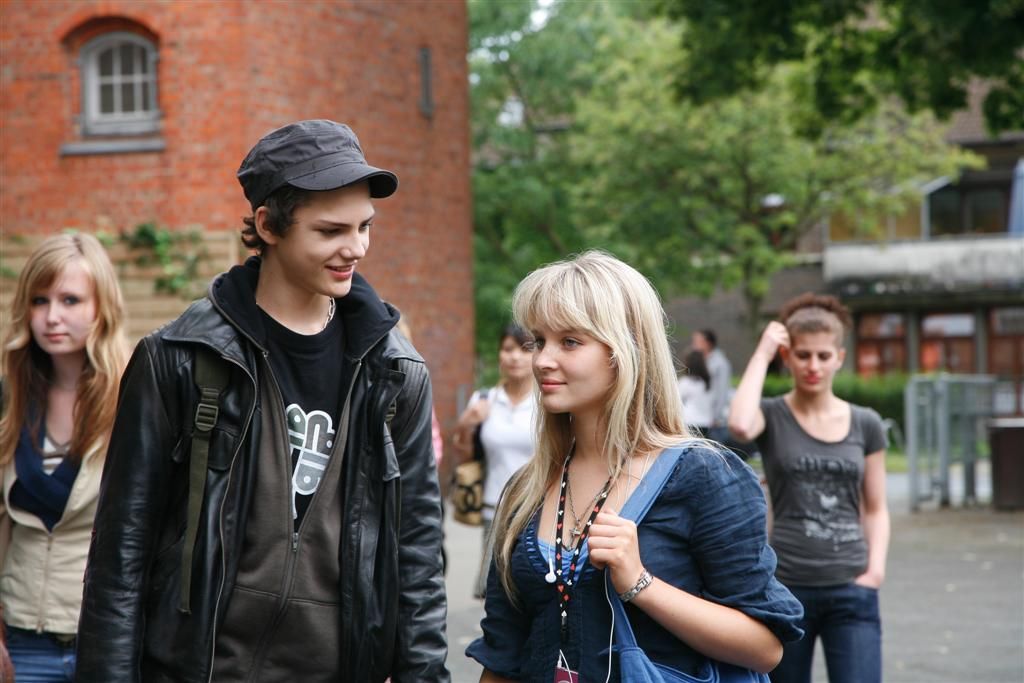 Bild zu Sonja Gerhardt - Bild Sonja Gerhardt - FILMSTARTS.de Bild zu Sonja Gerhardt - Bild Sonja Gerhardt - FILMSTARTS.de