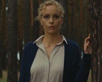 Barbara Trailer - Barbara Trailer DF - FILMSTARTS.de