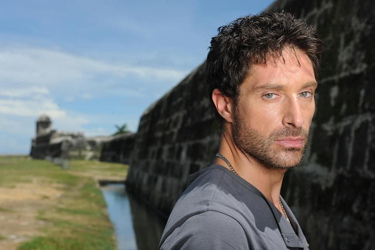 Königin des Südens Bild Mighello Blanco 7 von 36 FILMSTARTS.de Königin des Südens Bild Mighello Blanco 7 von 36 FILMSTARTS.de