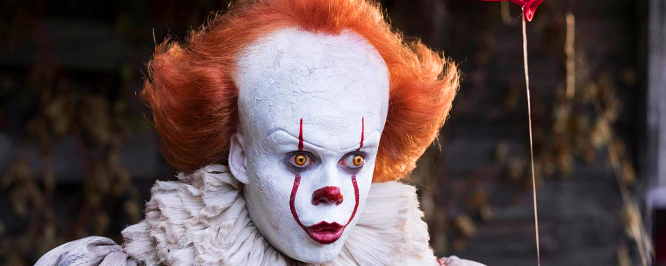 Neue "Es 2"-Setbilder zeigen Horror-Clown Pennywise im Sumpf - Kino ...