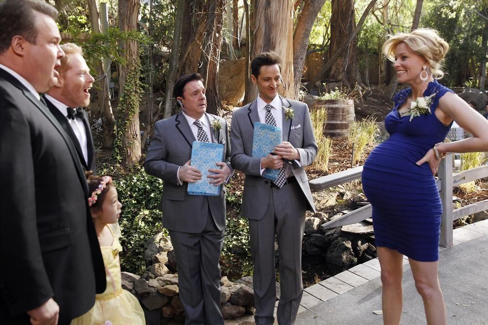 Modern Family Bild Elizabeth Banks, Eric Stonestreet, Jesse Tyler Ferguson, Nathan Lane 477