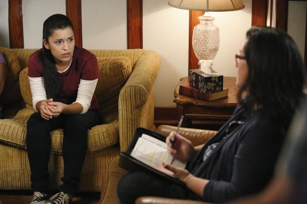 The Fosters The Fosters Bild Alicia Sixtos 300 von 362 FILMSTARTS.de