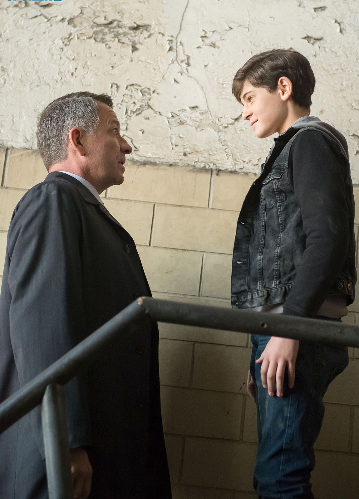 Filme Und Serien Von David Mazouz Gotham: Gotham : Bild David Mazouz, Sean Pertwee - 533 von 635