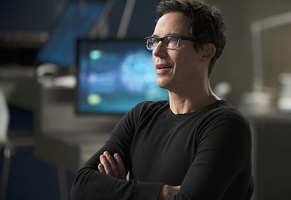 Filme Und Serien Von Tom Cavanagh The Flash: The Flash : Bild Tom Cavanagh - 822 von 939 - FILMSTARTS.de