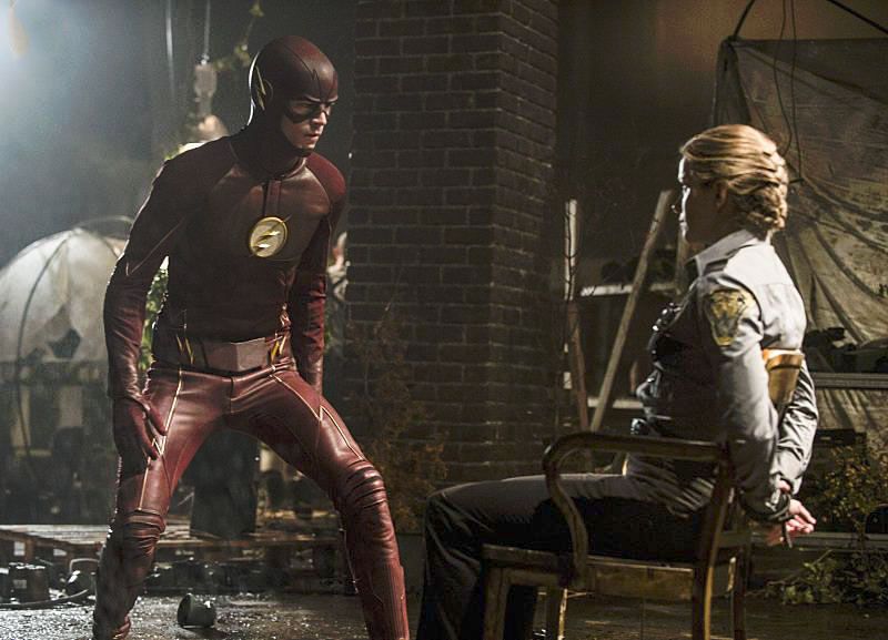 Filme Und Serien Von Grant Gustin Bild zu Grant Gustin - The Flash : Bild Shantel VanSanten, Grant Gustin