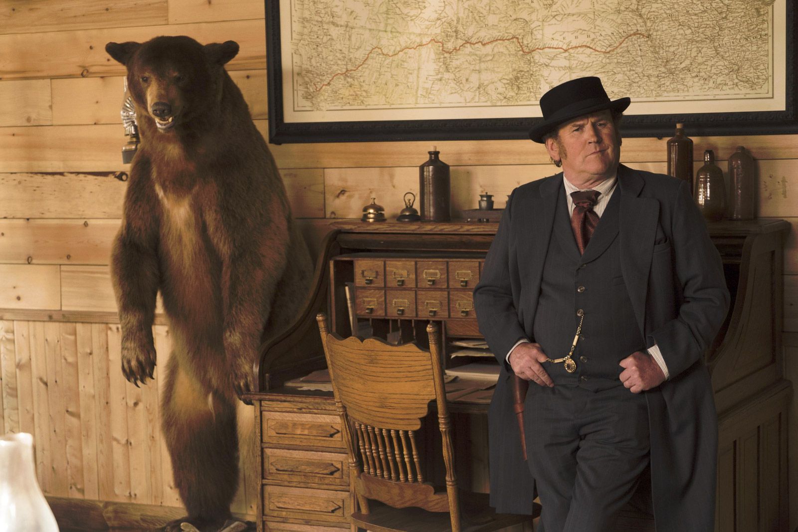 Bild zu Colm Meaney Hell On Wheels Bild Colm Meaney Foto 21 von