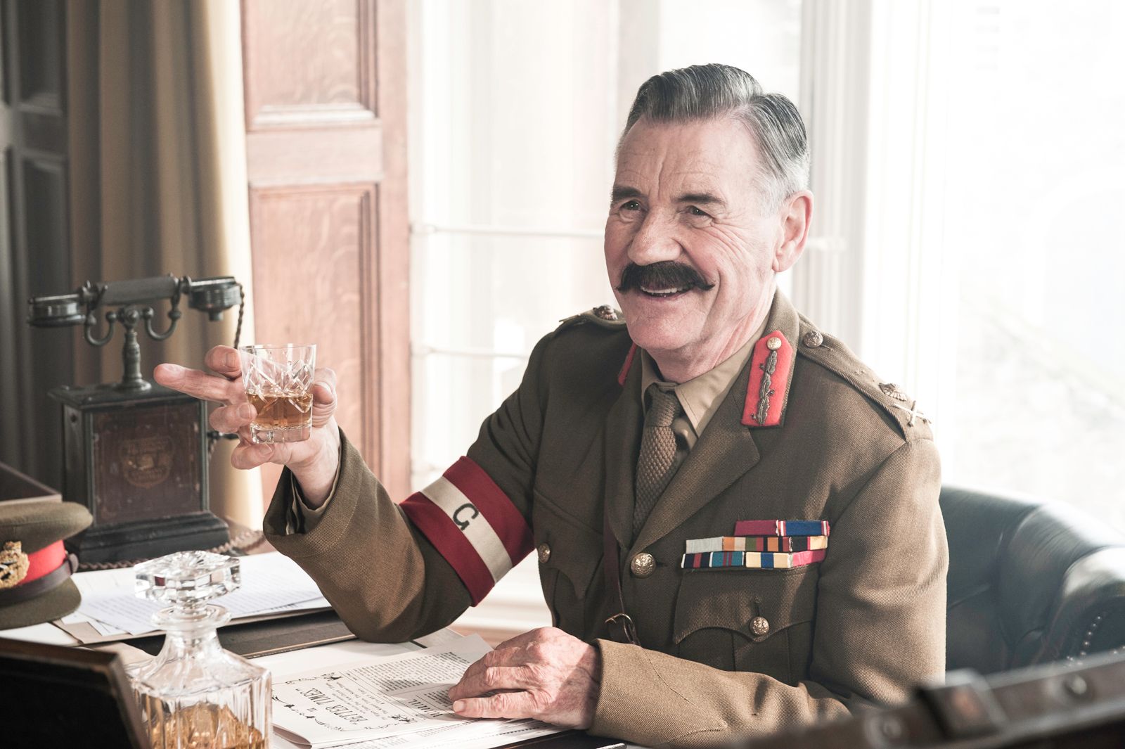 Bild zu Michael Palin The War Is Not Funny, Sir! Wir schießen auch