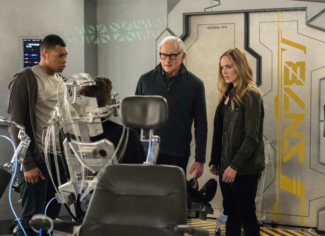 Bild zu Victor Garber DC