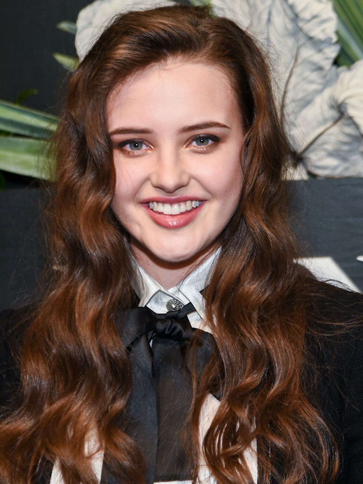 Filme Und Serien Von Katherine Langford Bild zu Katherine Langford - Kinoposter Katherine Langford - FILMSTARTS.de