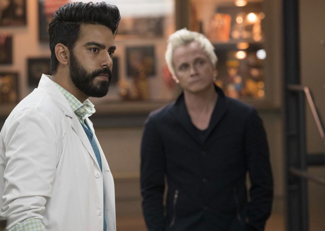 iZombie Bild David Anders, Rahul Kohli 130 von 331 FILMSTARTS.de