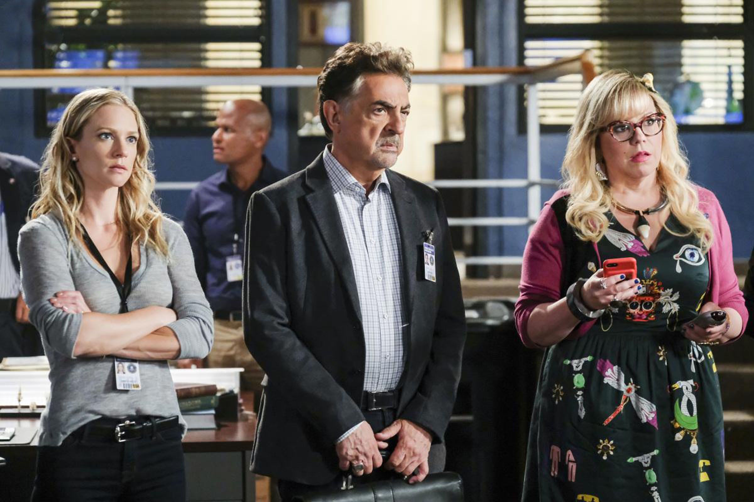 Criminal Minds Bild A J Cook Joe Mantegna Kirsten Vangsness 169 