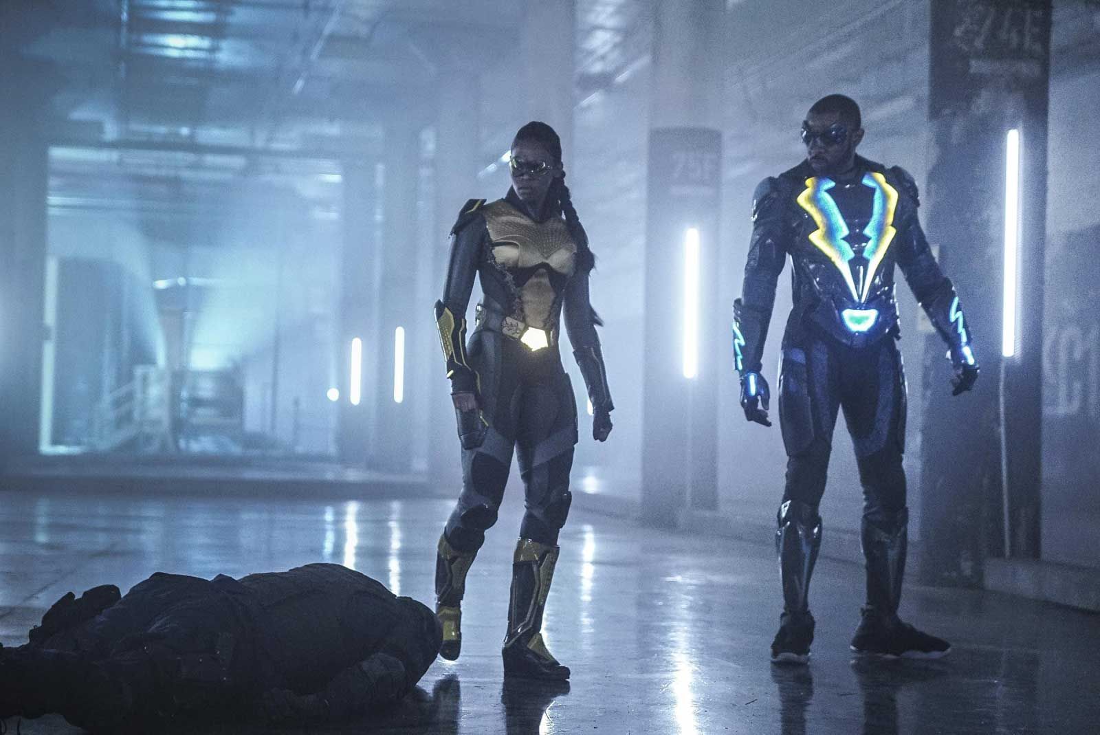 Black Lightning: Black Lightning : Bild Nafessa Williams, Cress ...