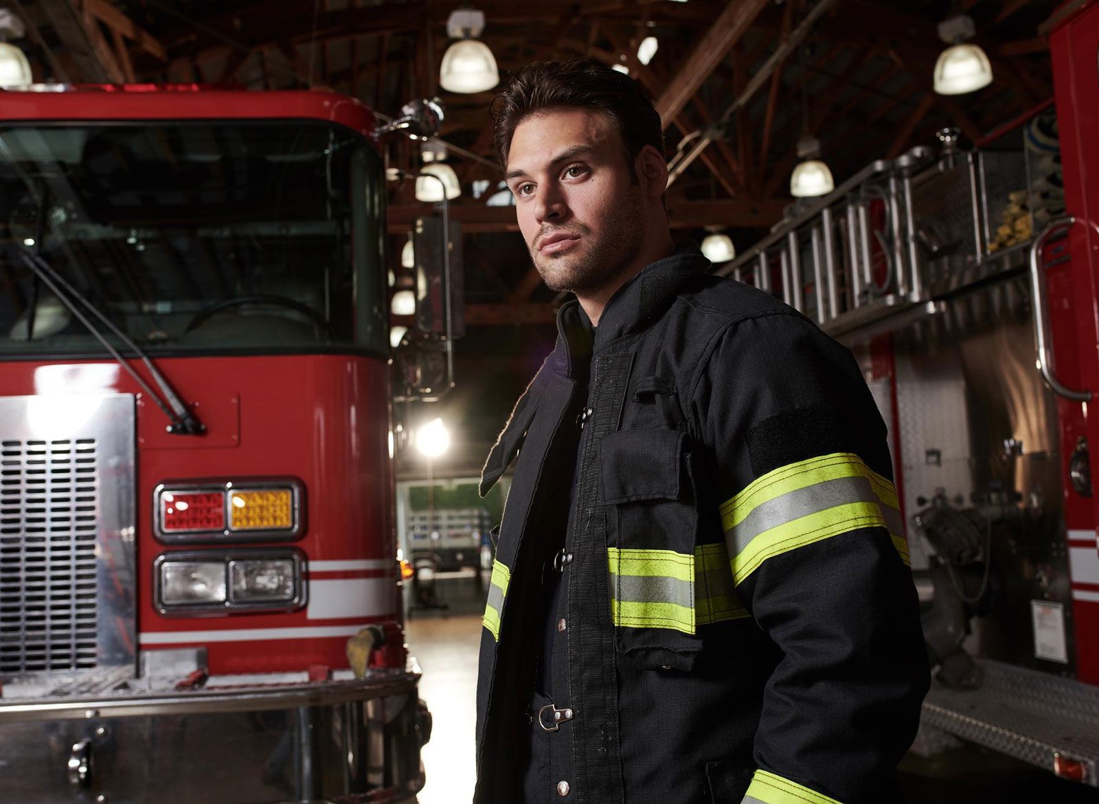 911 Notruf L.A. Bild Ryan Guzman 177 von 231 FILMSTARTS.de