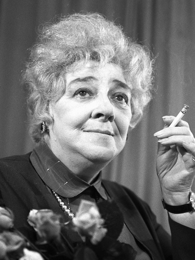 Faina Ranevskaya FILMSTARTS.de